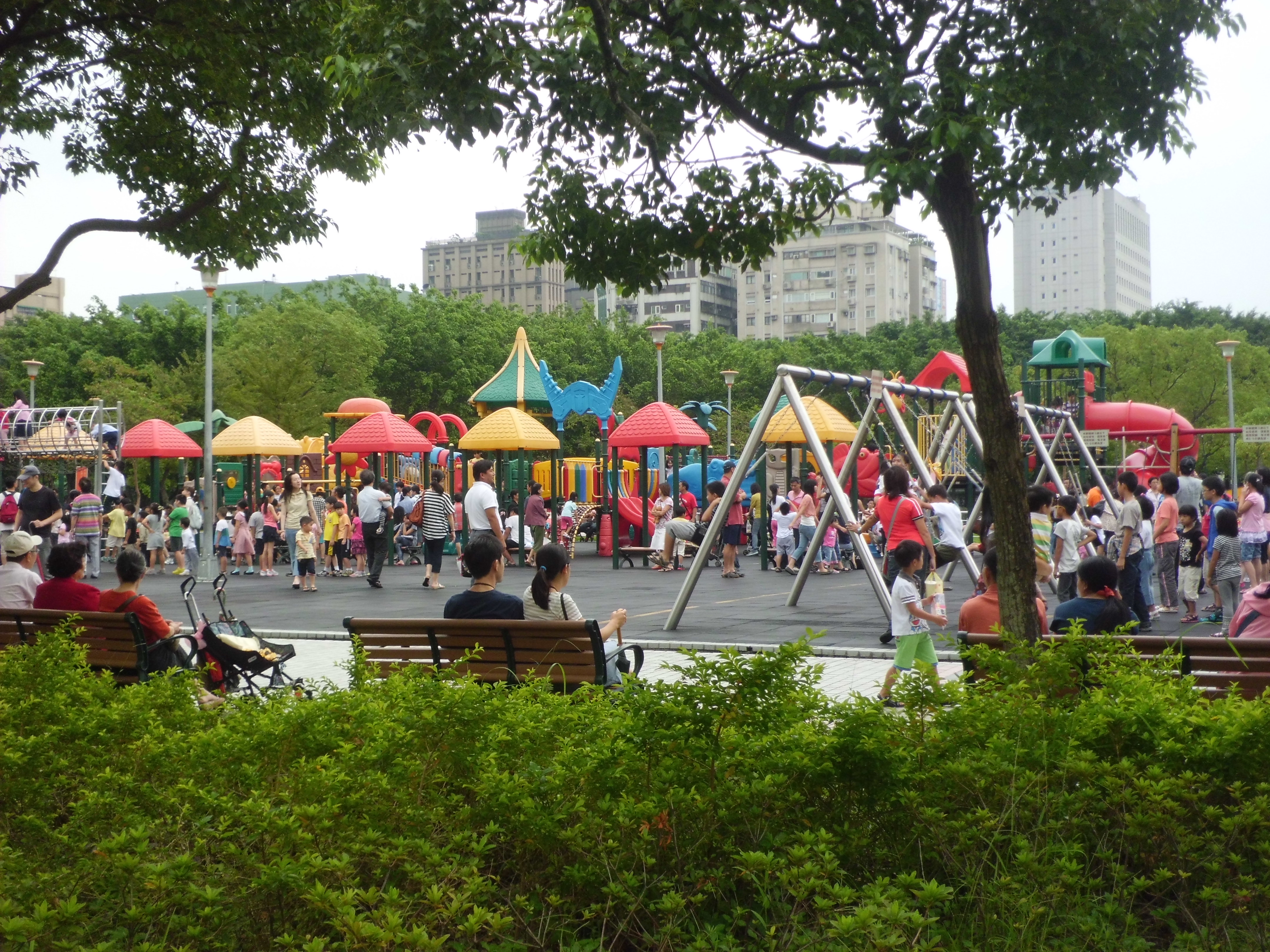 Taman Di Taipei Nur Muhammad Malikul Adil